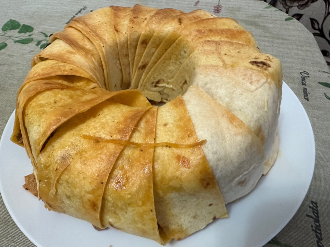 Мясной пирог в «мексиканском» стиле