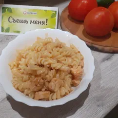 Макароны с гуляшом