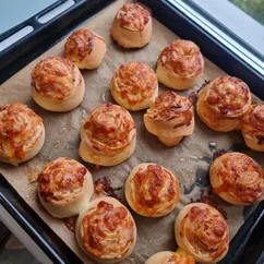 Булочки с ветчиной и сыром