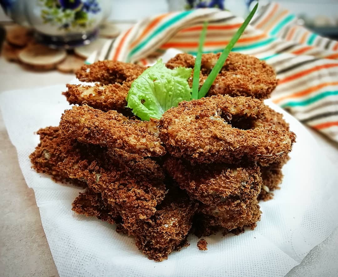 Запечённый минтай в кляре и панировочных сухарях 🐟🥚🥖