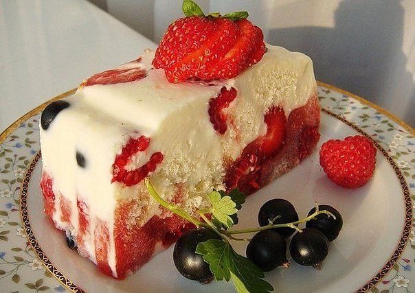 Летний низкокалорийный тортик