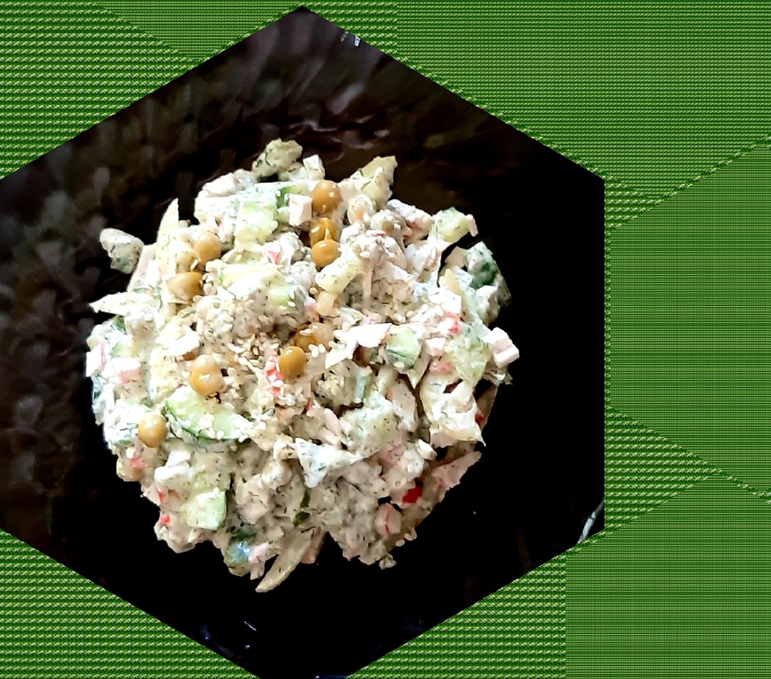 Вкусный салат "Летний калейдоскоп" с жареными кабачками