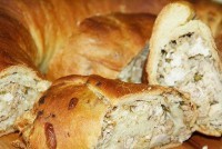 Рулет сырно-мясной на дрожжевом тесте