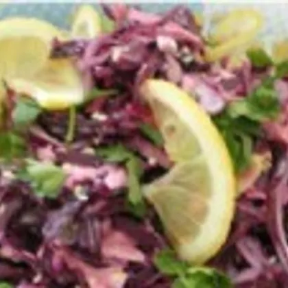 Капустный салат коул-слоу с лимонным соком
