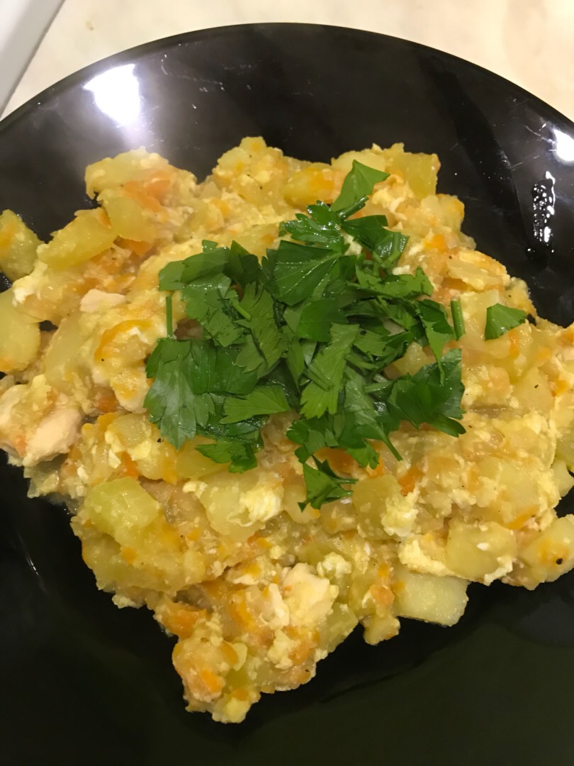 Кабачок с картофелем и курицей