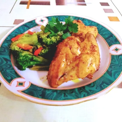 Куриные крылышки в остром маринаде с овощами