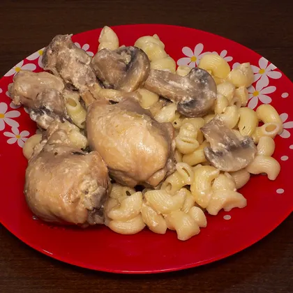 Курица с грибами в мультиварке