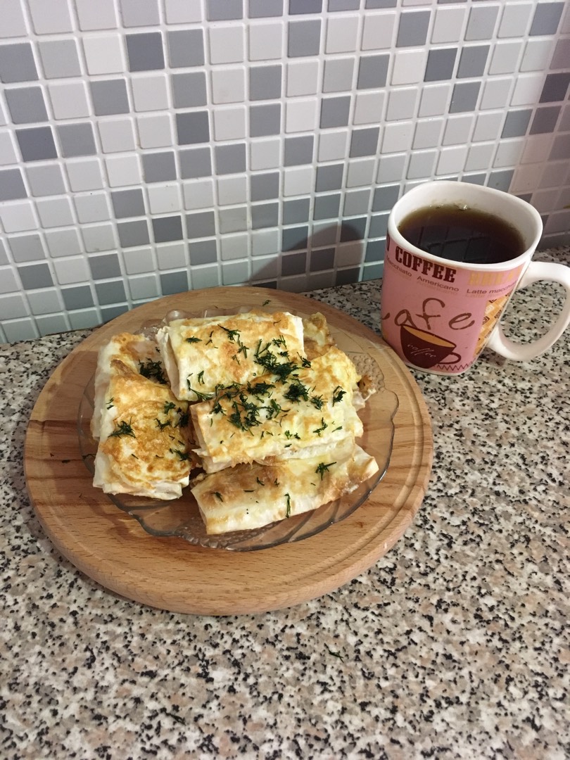 Конвертики с сыром в яйце