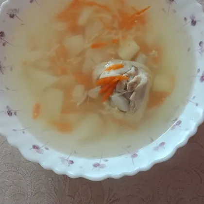 Куриный суп с вермишелью