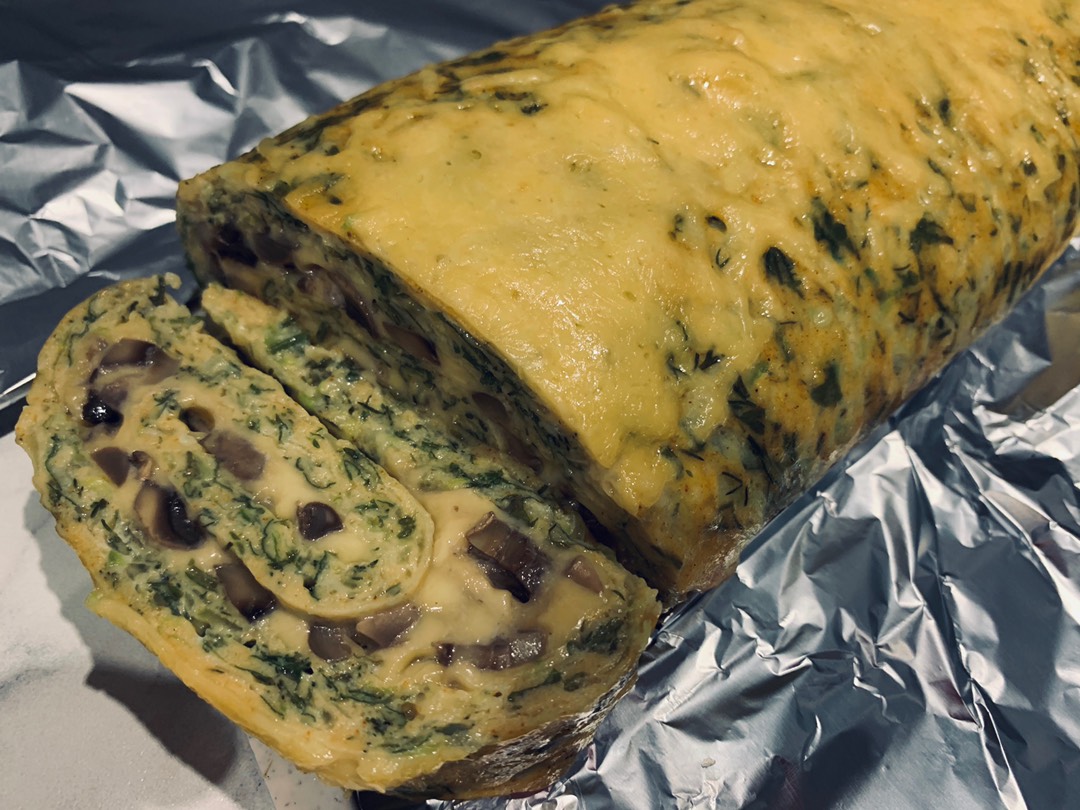 Рулет из кабачка😋