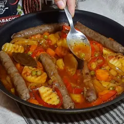 Ирландское рагу с колбасками