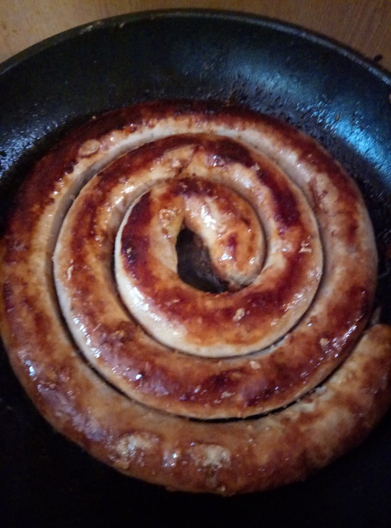 Настоящая домашняя колбаса из говядины - простой и вкусный рецепт с пошаговыми фото