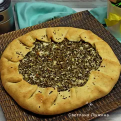 Галета (тесто на кипятке) с творогом и щавелем