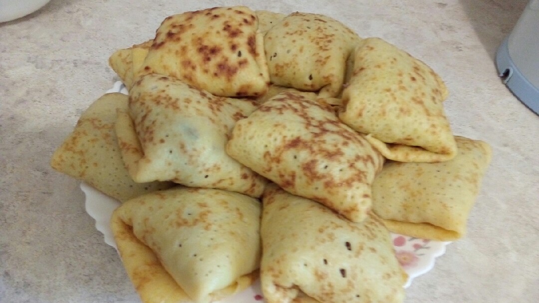 Фаршированные мясом блинчики