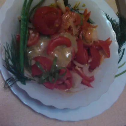 Пикантная закуска из помидоров и болгарского перца