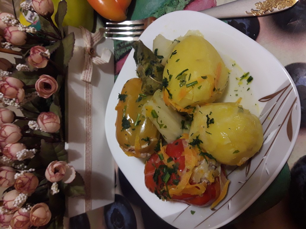 Фаршированный перчик с картофелем❤