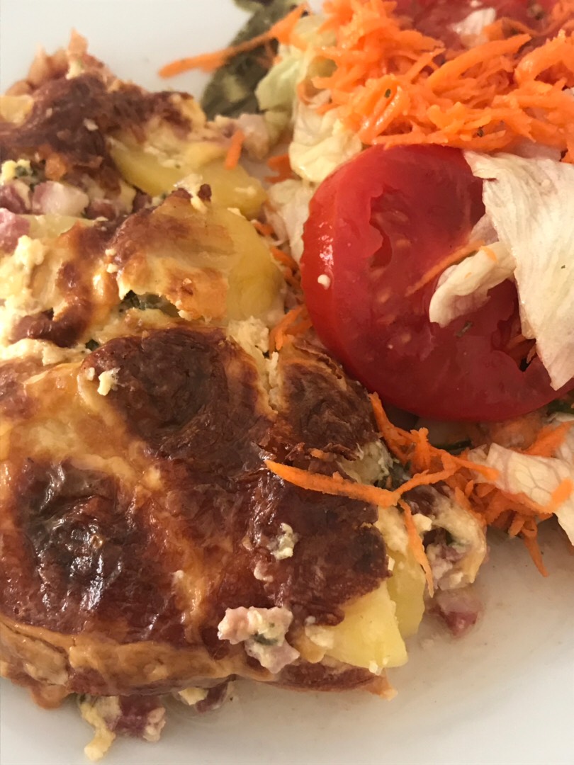 Картофельный гратэн с ветчиной и сыром