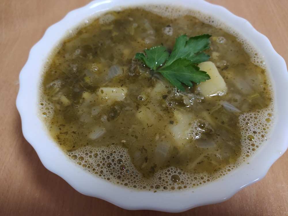 Гороховый суп со щавелем (веганский)