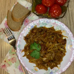 Тушеная капуста с мясом