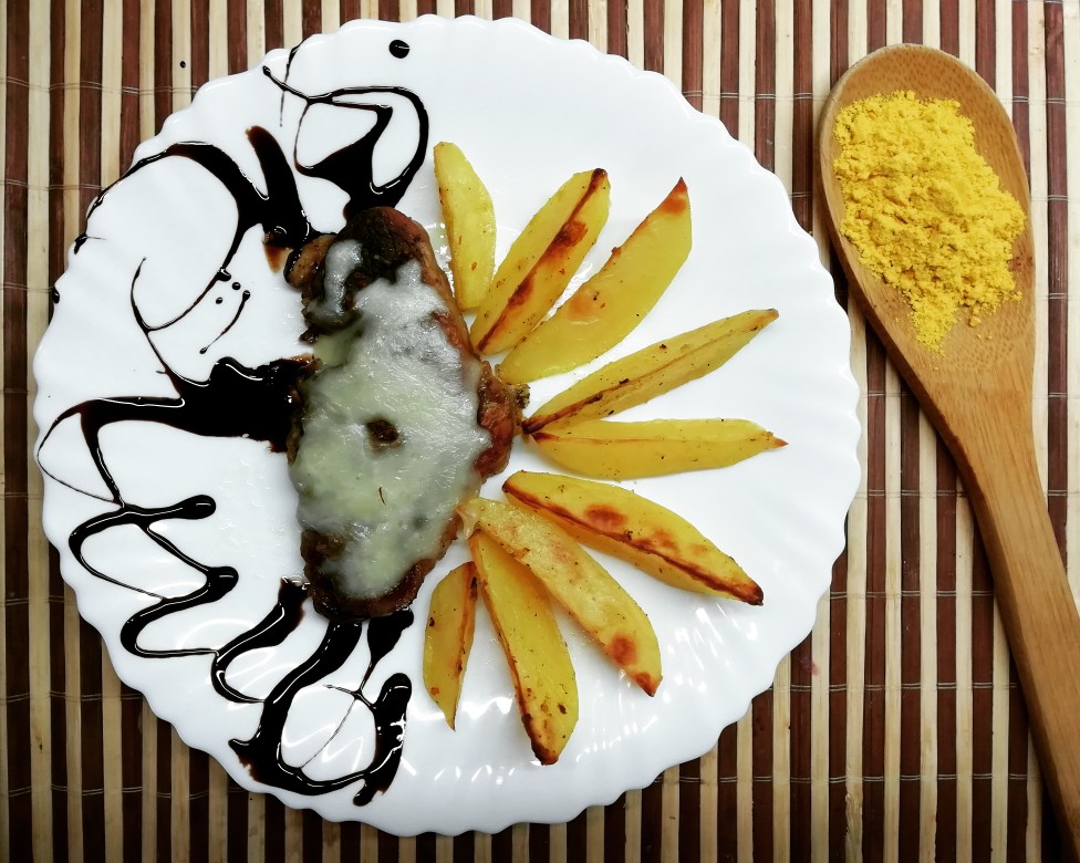 Мясной стейк с картофелем по-деревенски 🥩🍟🥔