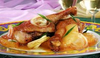 Утиные окрочка с ананасами