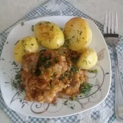 Жареное мясо в соусе