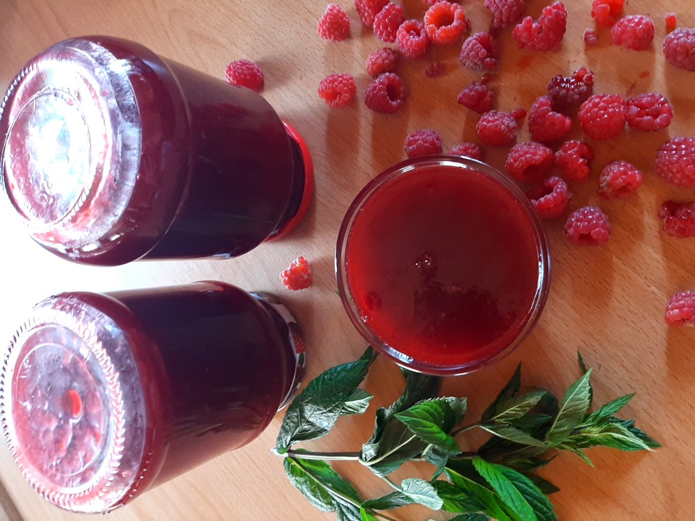 Малиновое желе с мятой 😋