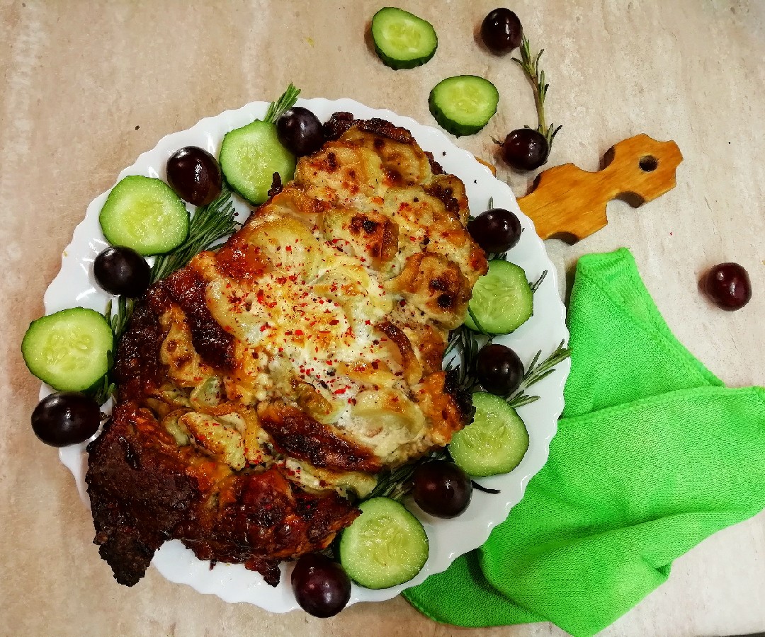 Запеченная мясная гармошка с кабачками🥩