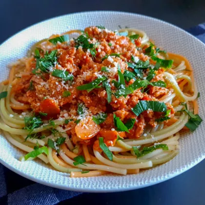 Спагетти с лечо с грибами