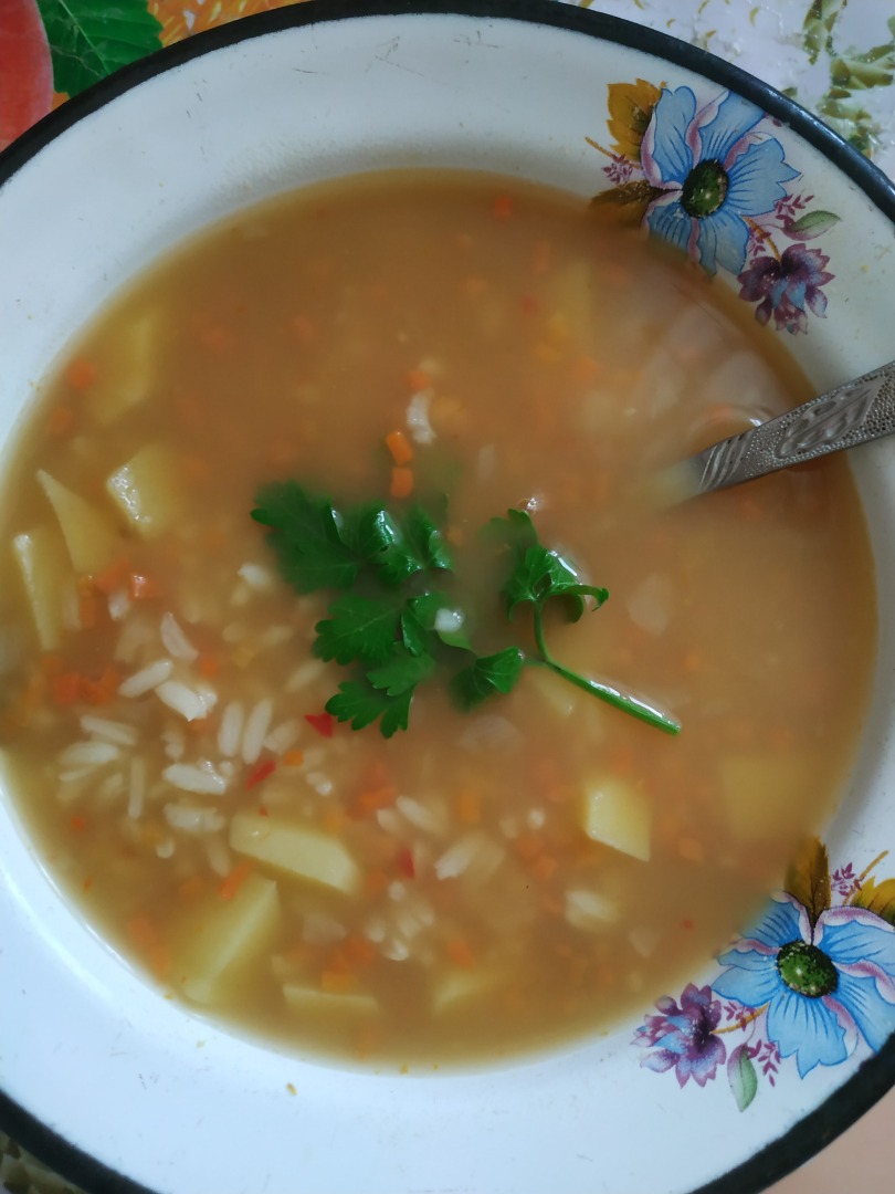 Суп овощной с рисом