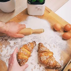 Быстрый рецепт круассанов с шоколадом 🥐