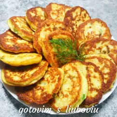 Куриные оладьи с манкой