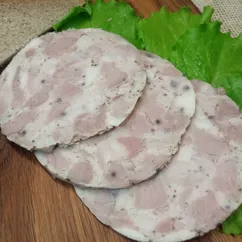 Ветчина из курицы и индейки