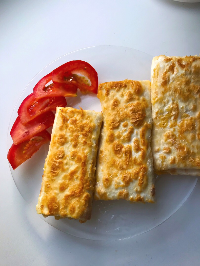 Лаваш жареный с сыром