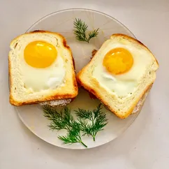 Тосты с яйцом🥚 помидором🍅 и зеленью🌿