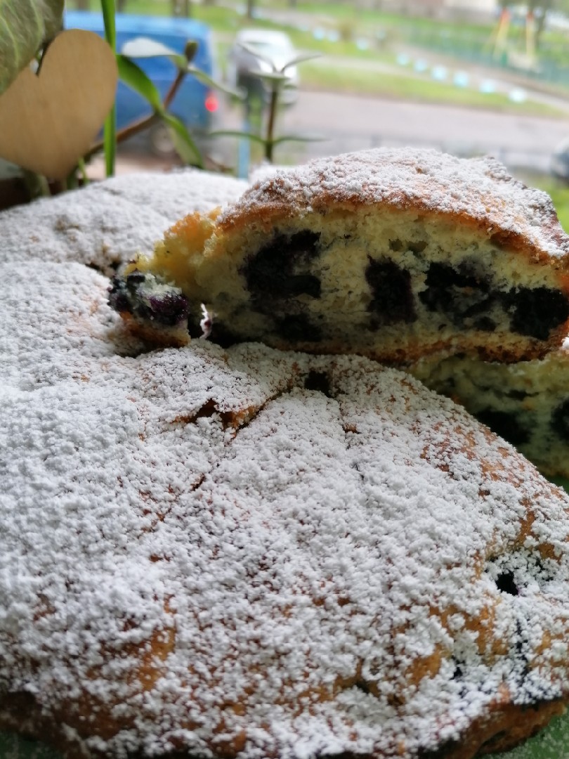 Кекс с черникой