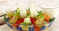 Летний салат с виноградом и цветной капустой