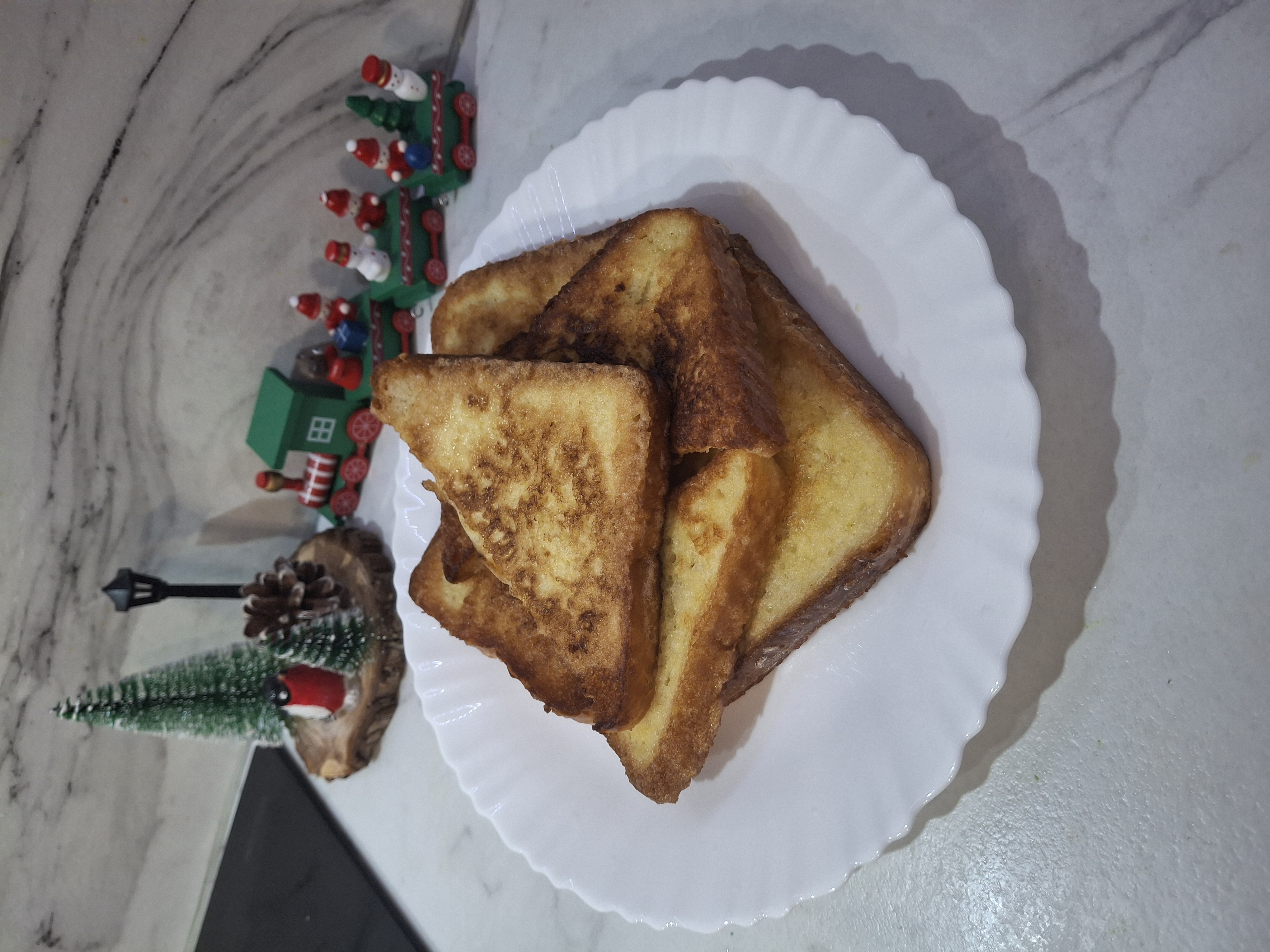 Жареный хлеб к завтраку