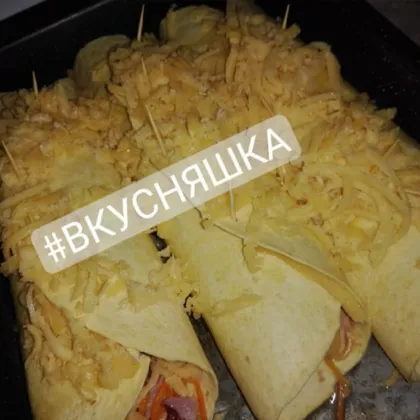 Вкусняшка в лепешке