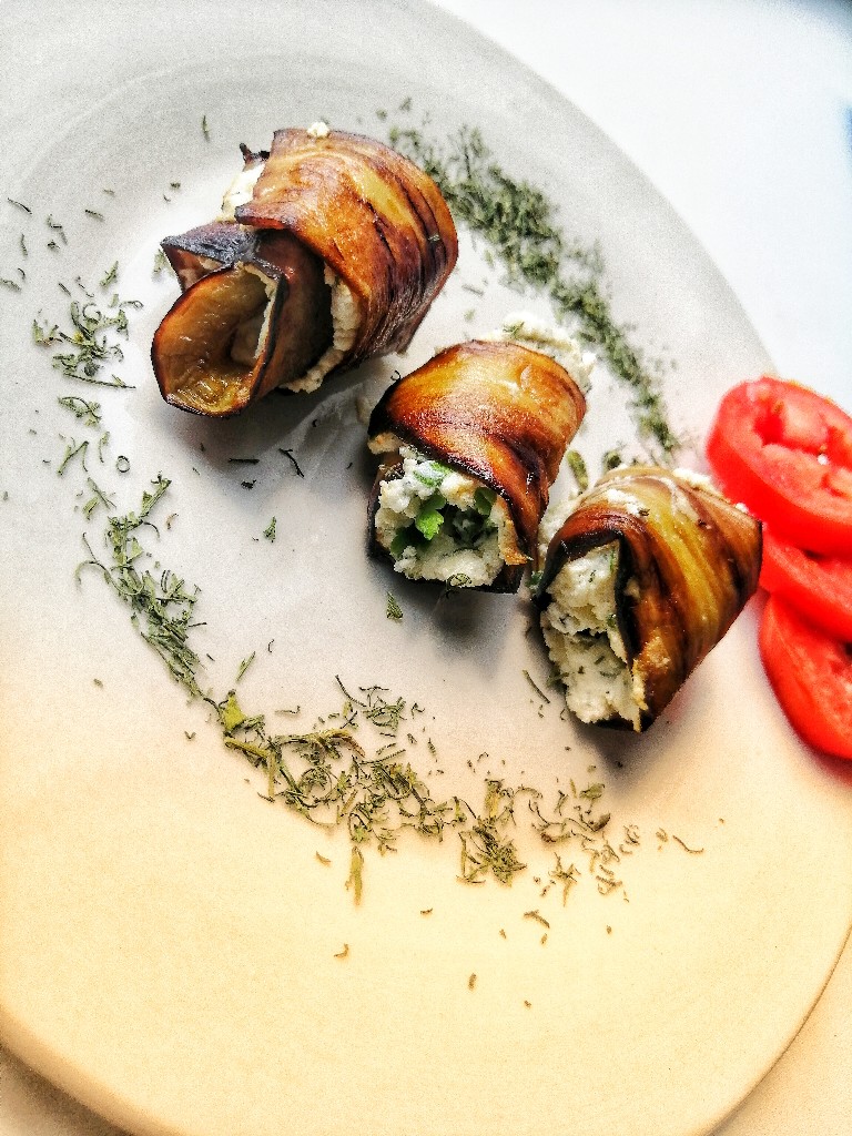 Баклажановые рулетики с творогом 😋