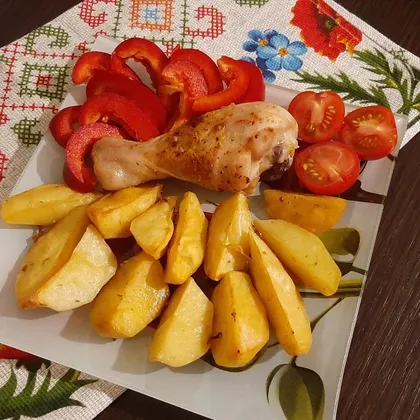 Картофель с курицей, запеченный в духовке