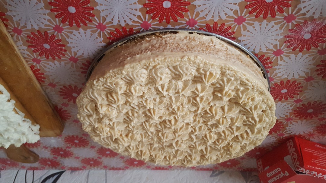 Рецепт крем-чиза: как собрать бисквитный торт с кремом