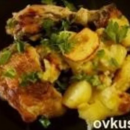 Курица в духовке с черносливом и картошкой