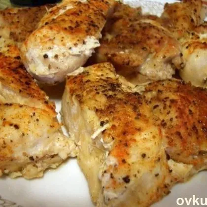 Запеченное куриное филе под соусом амаретто