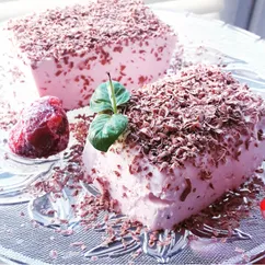 Десерт сметанный с клубникой 🍓