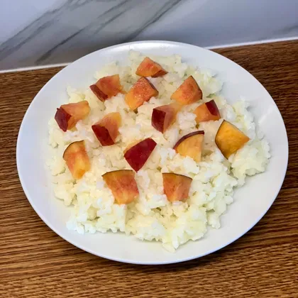 ПП завтрак - рисовая каша с персиком в мультиварке