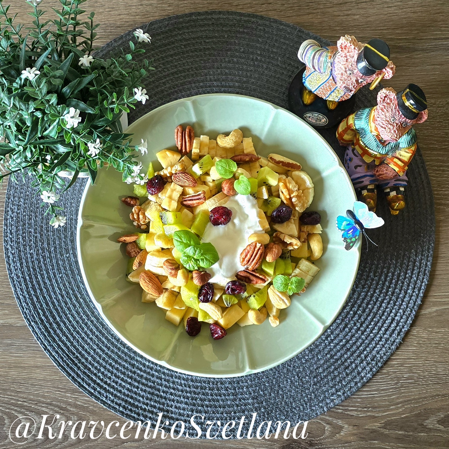 Фруктовый салат 