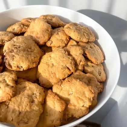 Печеньки с грецкими орехами и белым шоколадом