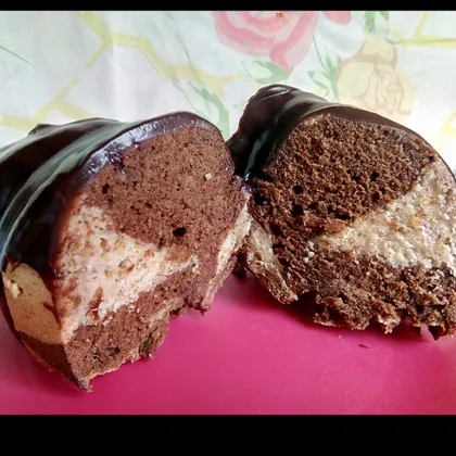 Шоколадный бундт - кекс "Чёрное - белое"