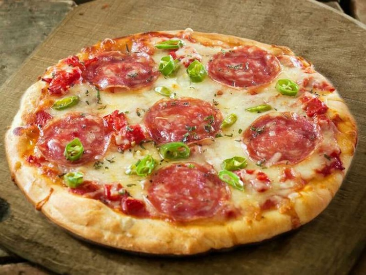 Пицца с сыром и ветчиной, пошаговый рецепт с фото на ккал
